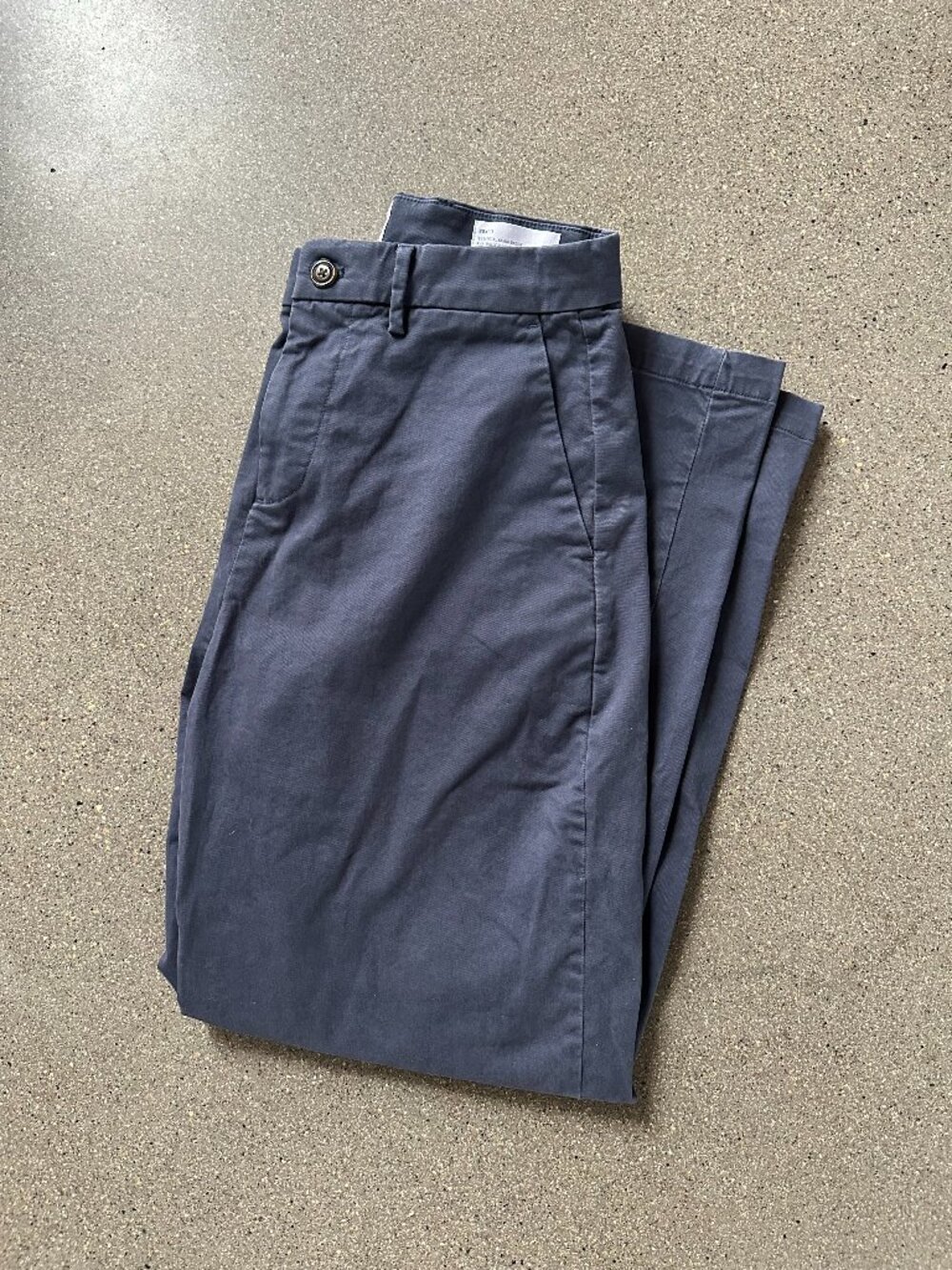 Gap - Modern Baggy Khakis - 28/30